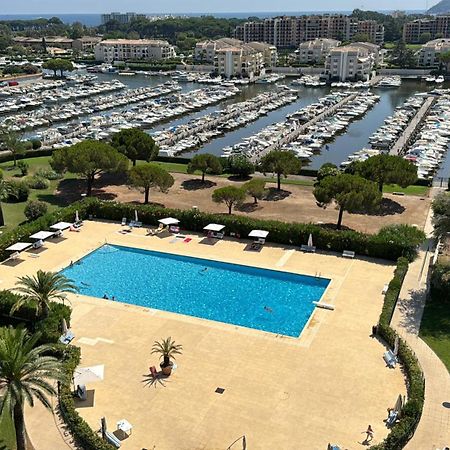 Appartement T3 De Standing Vue Mer Et Marina Mandelieu Dış mekan fotoğraf
