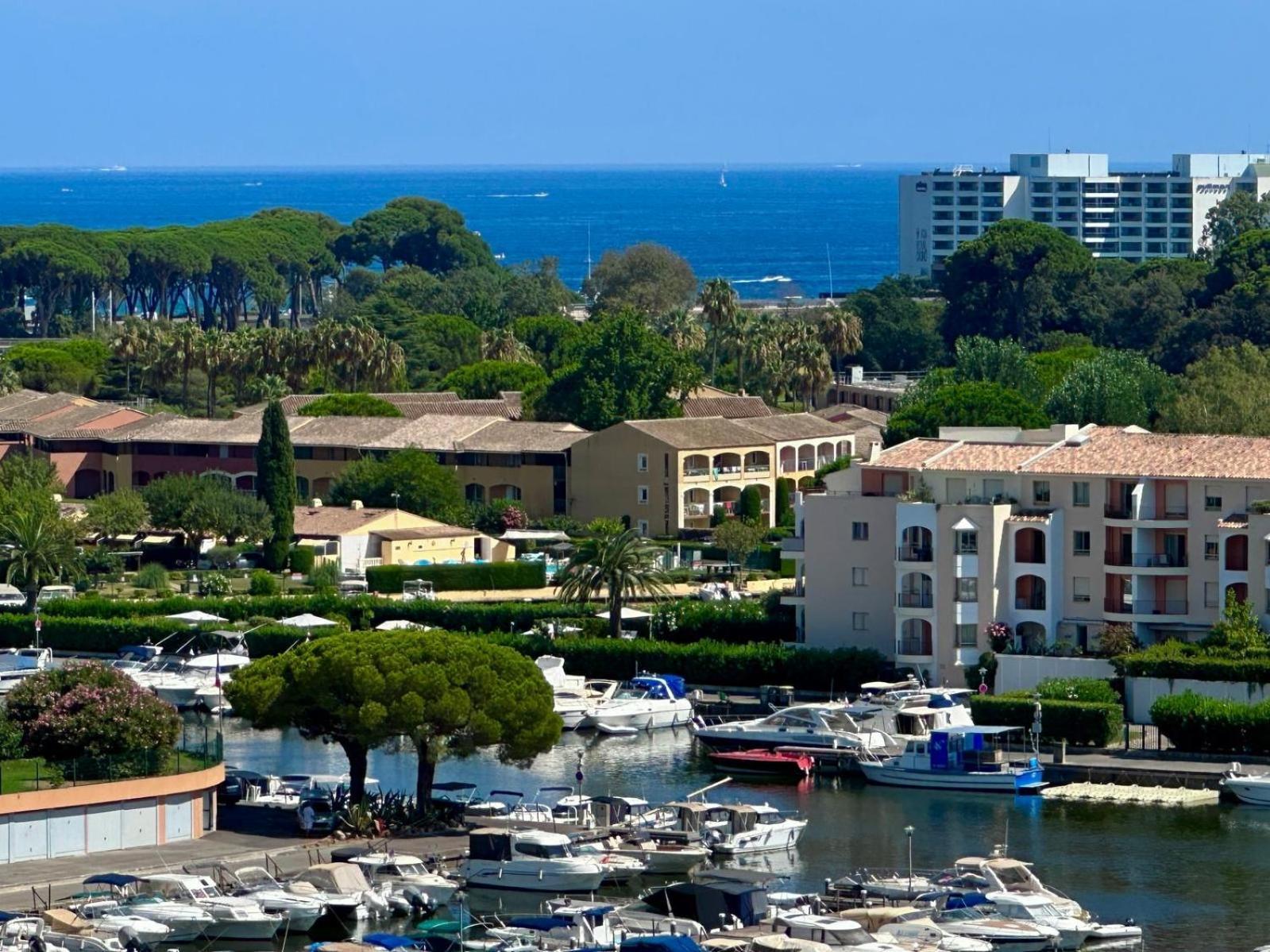 Appartement T3 De Standing Vue Mer Et Marina Mandelieu Dış mekan fotoğraf
