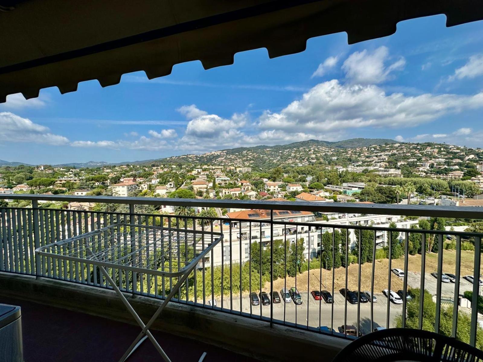Appartement T3 De Standing Vue Mer Et Marina Mandelieu Dış mekan fotoğraf